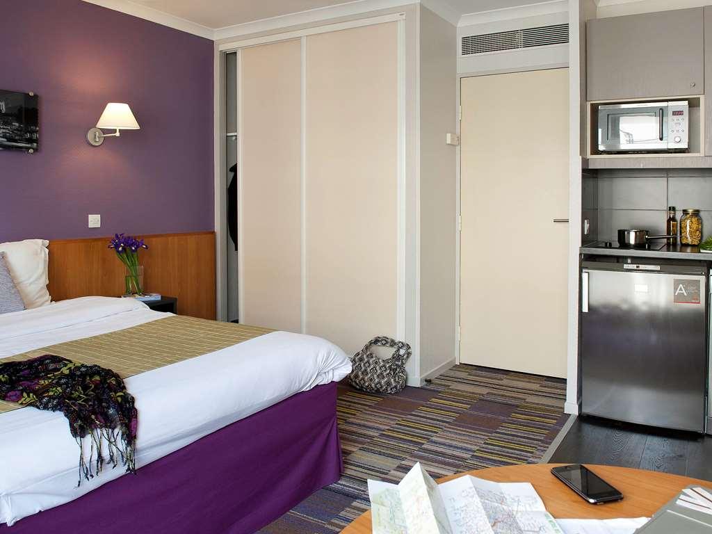 Adagio Porte De Versailles 4*