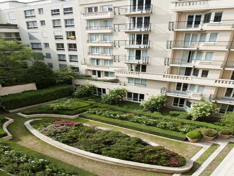 Adagio Porte De Versailles 4* Issy-les-Moulineaux
