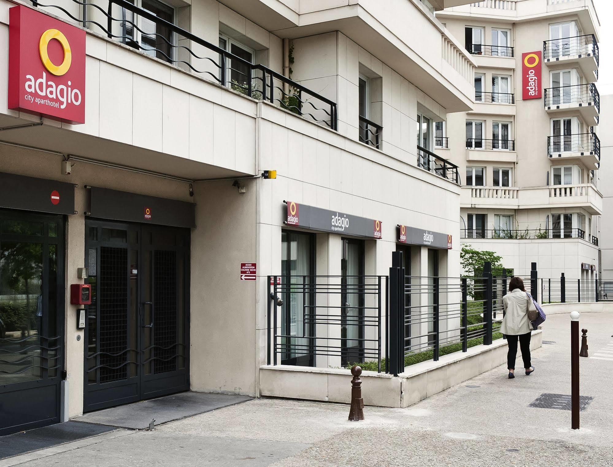 Aparthotel Adagio Porte De Versailles 4*