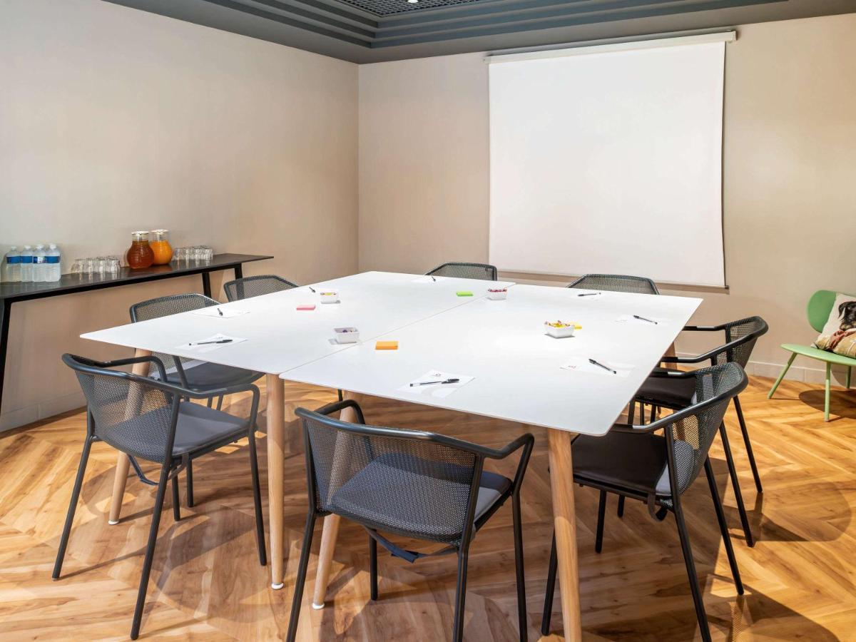 Adagio Porte De Versailles Aparthotel